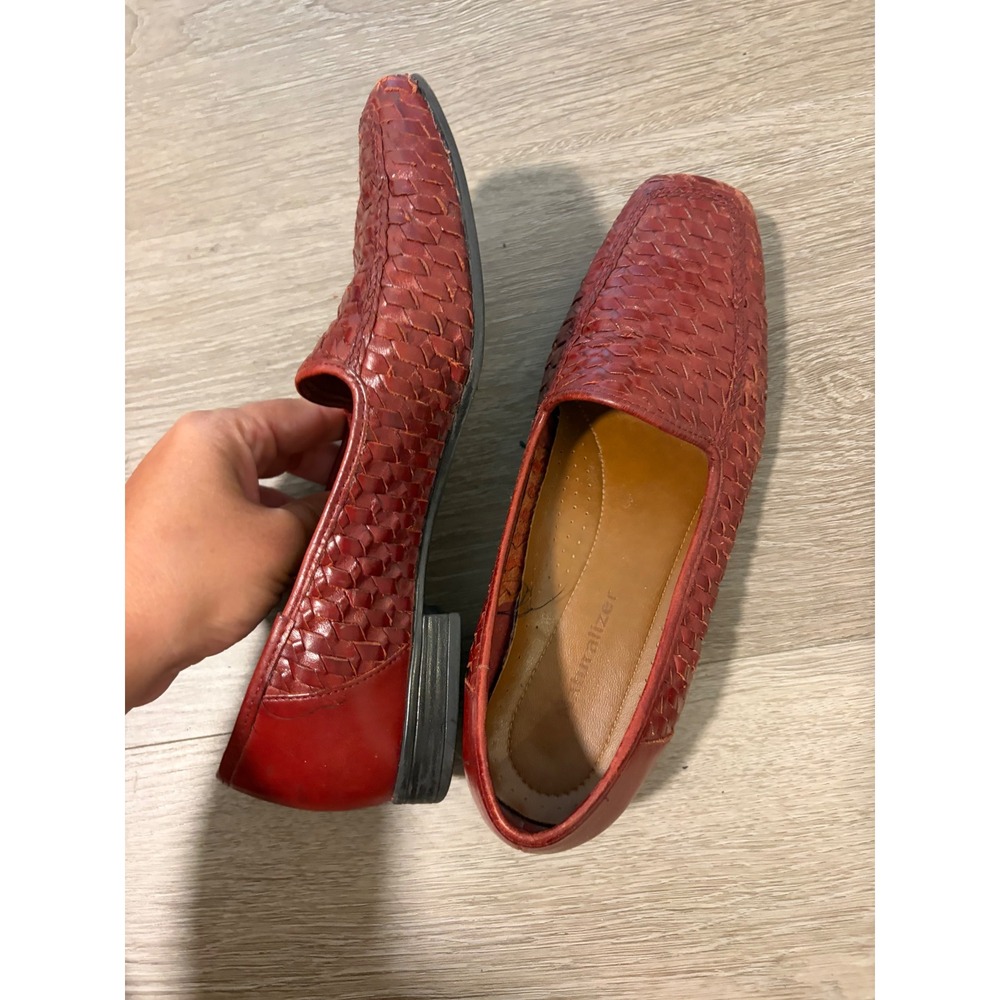 Naturalizer‎ Red Woven Leather LoafersSquare Toe Slip On Flats Brazil Womens 7.5 - Picture 5 of 8